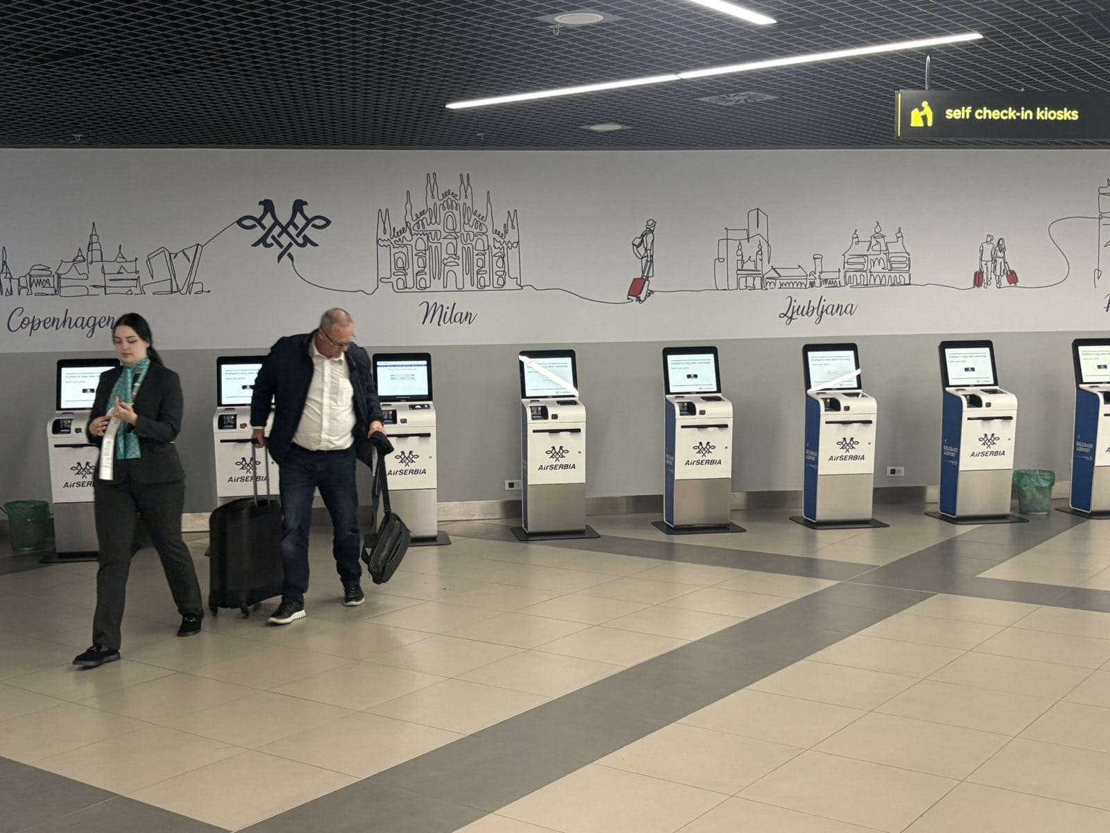 Er Srbija uvela samouslužne kioske i automatizovanu predaju prtljaga na aerodromu u Beogradu