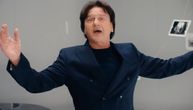 Zdravko Čolić ima novu pesmu: Pogledajte spot za "Ne daj da ostarim sam", na klaviru ga prati poznata pevačica