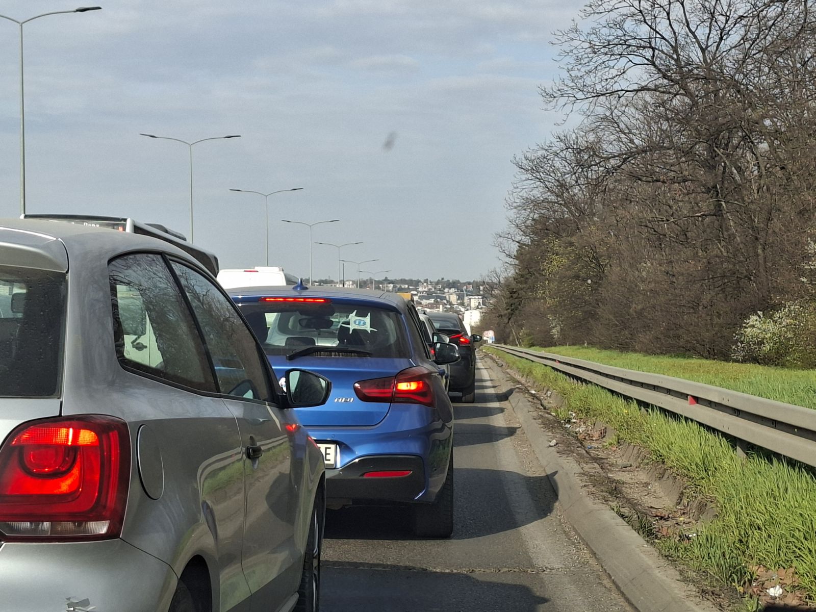 Haos u Beogradu, kolone vozila na ulicama: Od jutarnjeg špica do automobila koji maltene stoje parkirani