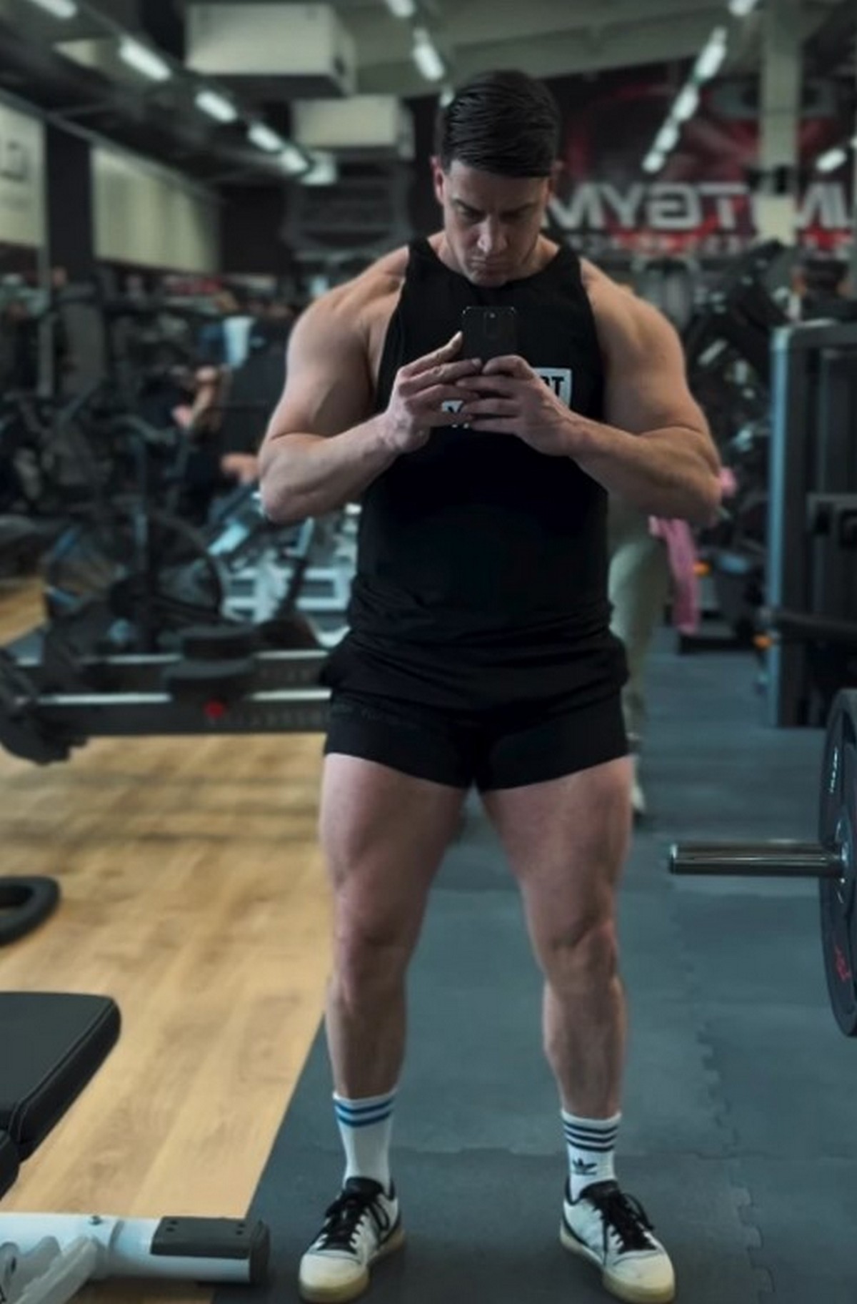 Bivši zadrugar imao 101 kilogram a sada puca u mišićima: Pokazao izvajano telo iz teretane, evo kako se hrani