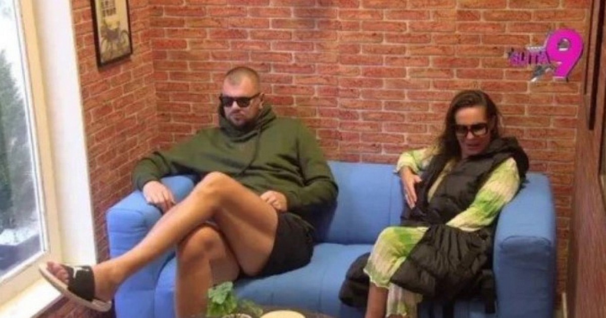"Tri razvedena muškarca prosipaju mudrosti o braku!" Ena žestoko o Mikiju posle odnosa sa Sarom: "Moral..."