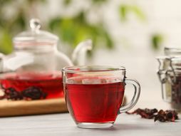 čaj od hibiskusa