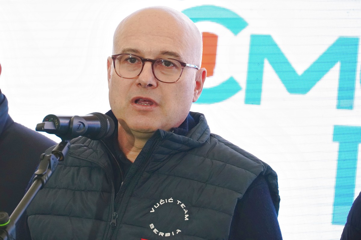 SNS leader Vucevic speaks after gas pipeline incident near Kanjiza: I congratulate security services of Serbia