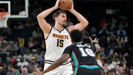 Nikola Jokić davao veštačko disanje, Denver izgubio utakmicu protiv Memfisa koju nikako nije smeo