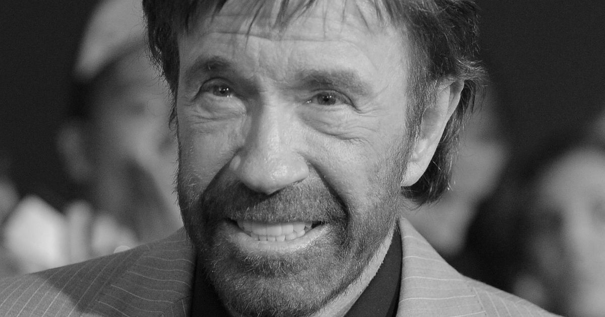 The Hardest Pictures Revealed After Chuck Norris's Death: Children Make Public Promise, World in Tears