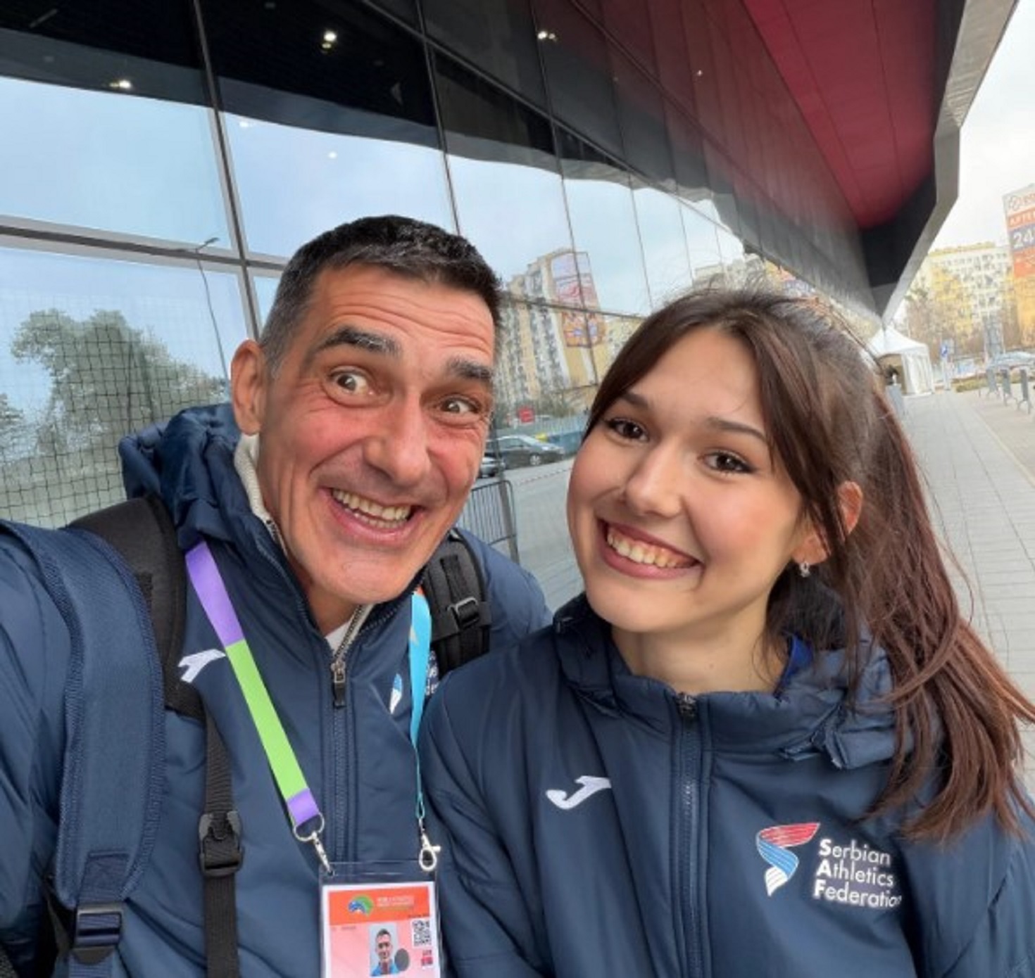 Dragutin Topić objavio fotografiju sa srebrnom Angelinom i poslao moćnu poruku celoj Srbiji