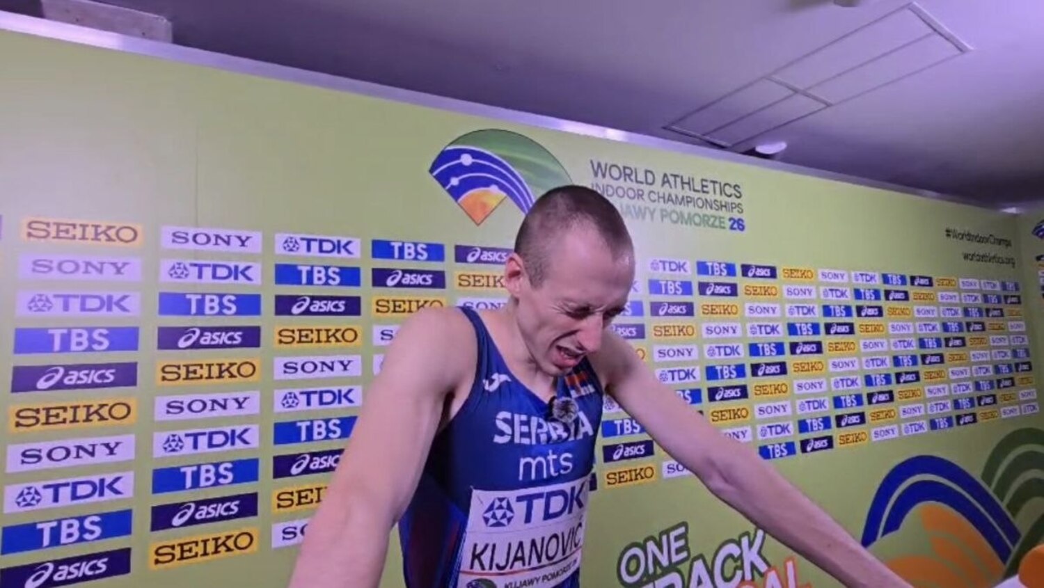 Srpski atletičar jedva stajao na nogama posle uspeha na SP, izjavom oduševio celu zemlju