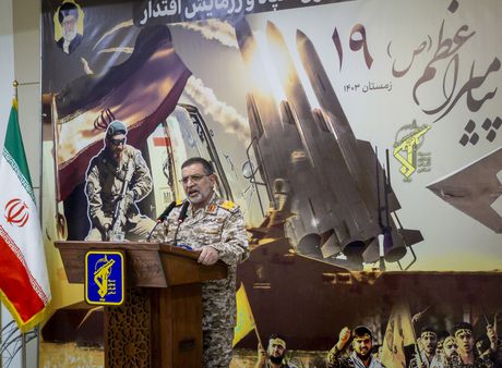 Ali Mohammad Naeini, Ali Mohamed Naeini