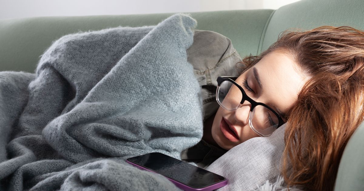 Večeras spavamo kraće, a sutra već duži dan: Počinje letnje računanje vremena, pripremite svoje satove!