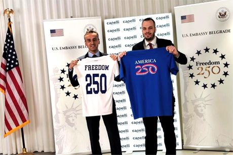 Ambasade Sjedinjenih Američkih Država i Capelli Sport