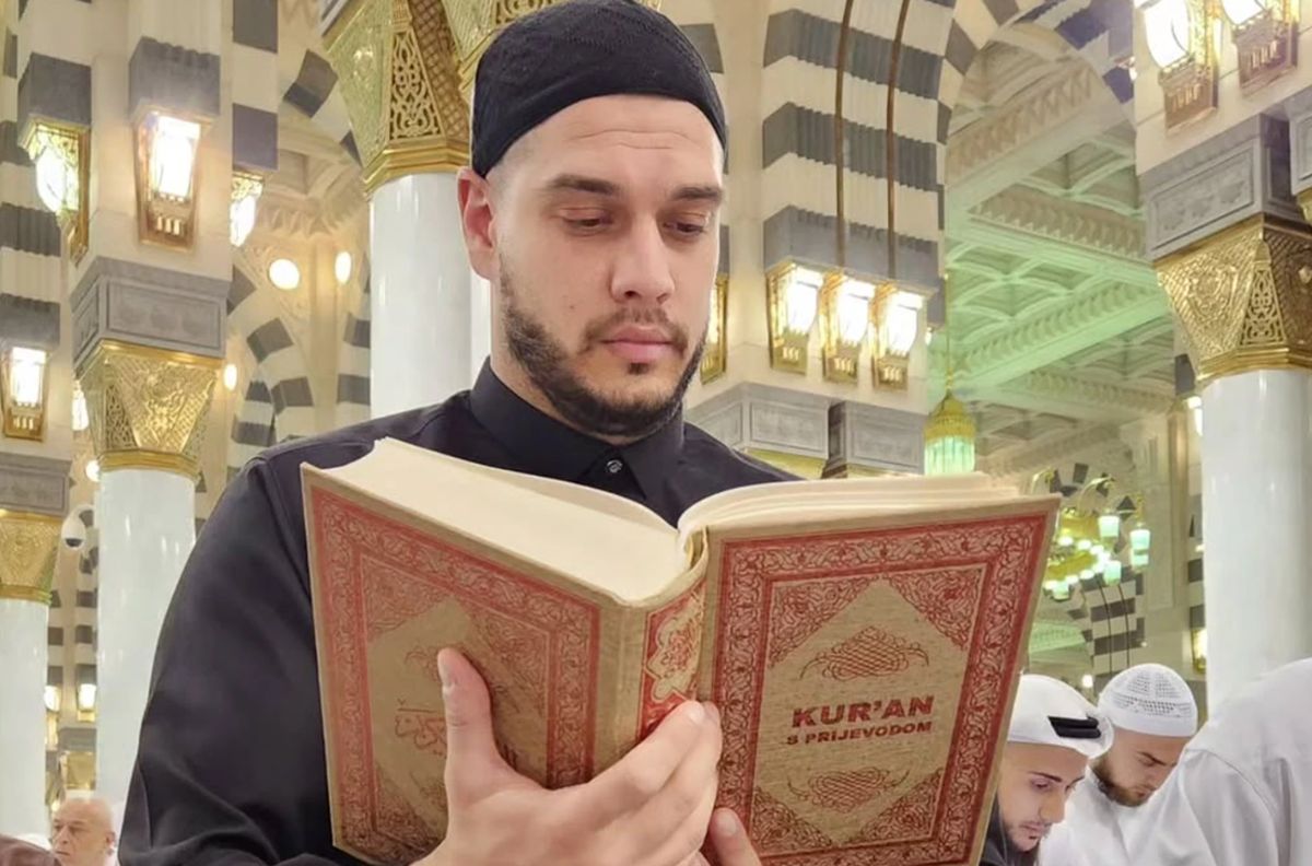 "Snimaću Islam dok sam živ" Dejan se obratio hrišćanima na Bajram, pa poslao poruku "Nisam nikom naudio"