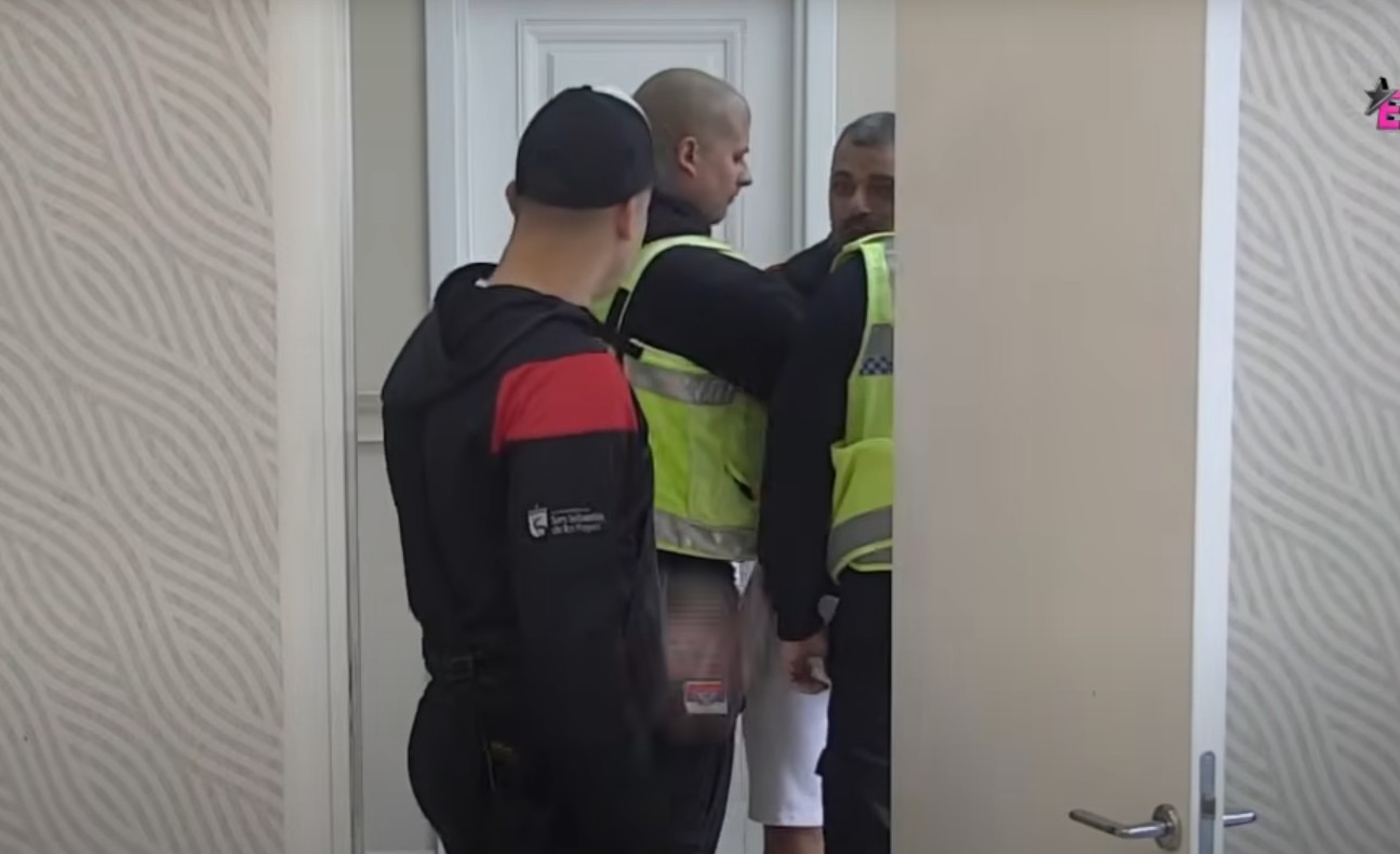 Haos u Eliti! Urlici odjekuju Šimanovcima: Boru opkolilo obezbeđenje, on izgubio kontrolu i napao cimera