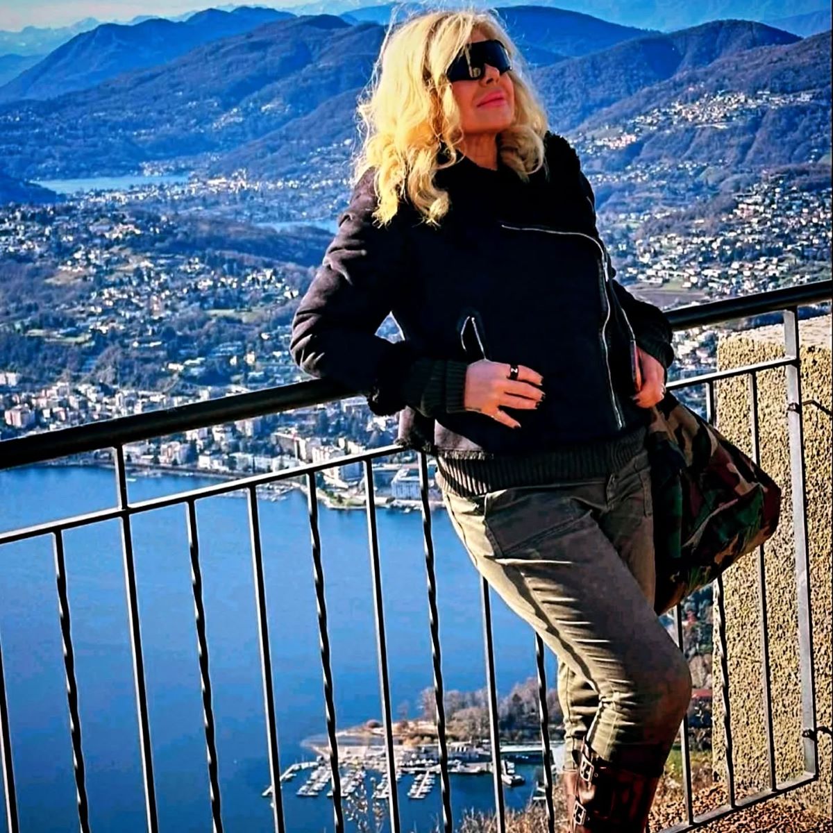 "Zbog dugova sam se razbolela" Naša pevačica o teškom periodu i odnosu za poznatim glumcem: "Mnogo ga volim"