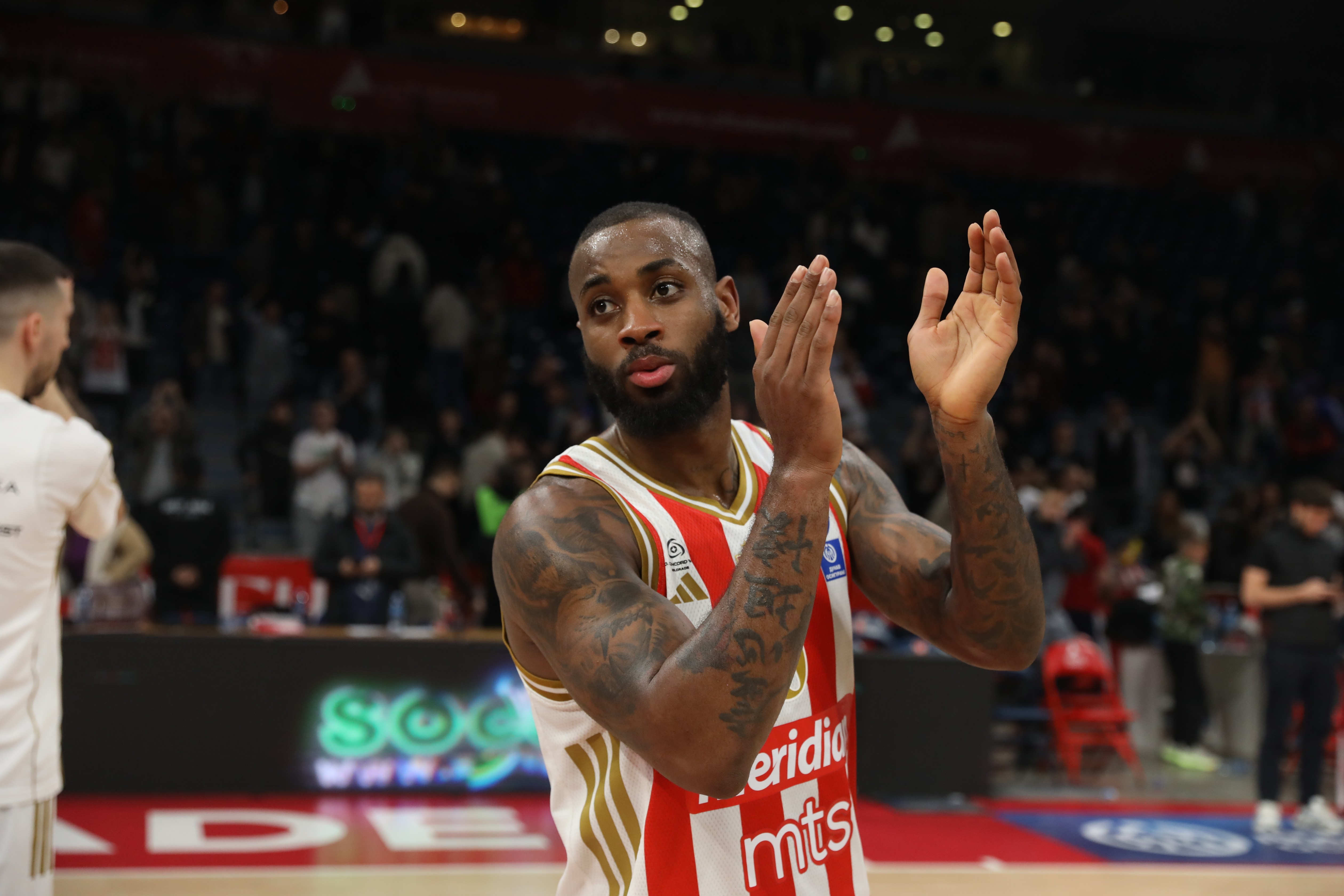 Zvezda strepi posle novih predviđanja: Poraz od Barselone dodatno smanjio šanse za Top 10, ovako stoje stvari