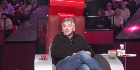 Desingerica, JK, Viki, pinkove zvezde