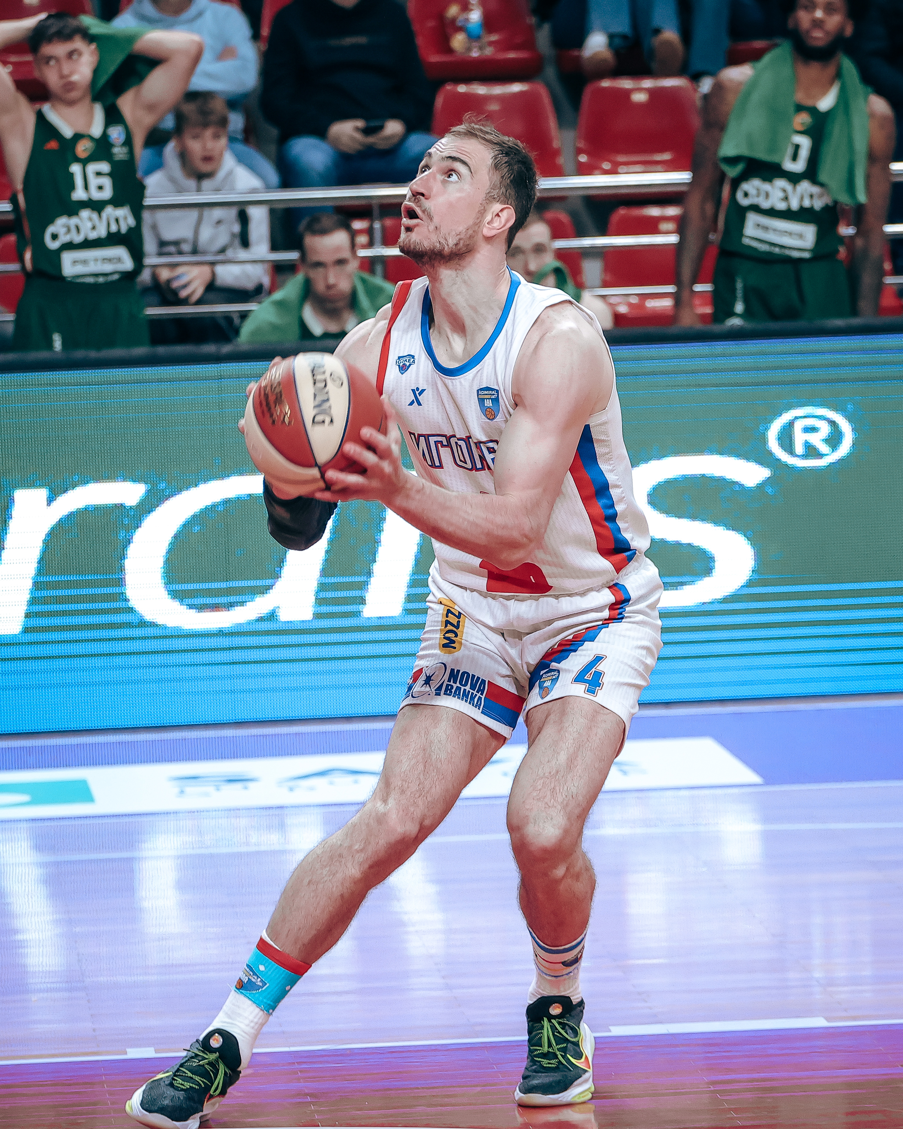 Iznenađenje u ABA ligi: Bivši košarkaš Partizana "pomogao" Zvezdi, Zmajevi im i dalje gledaju u leđa