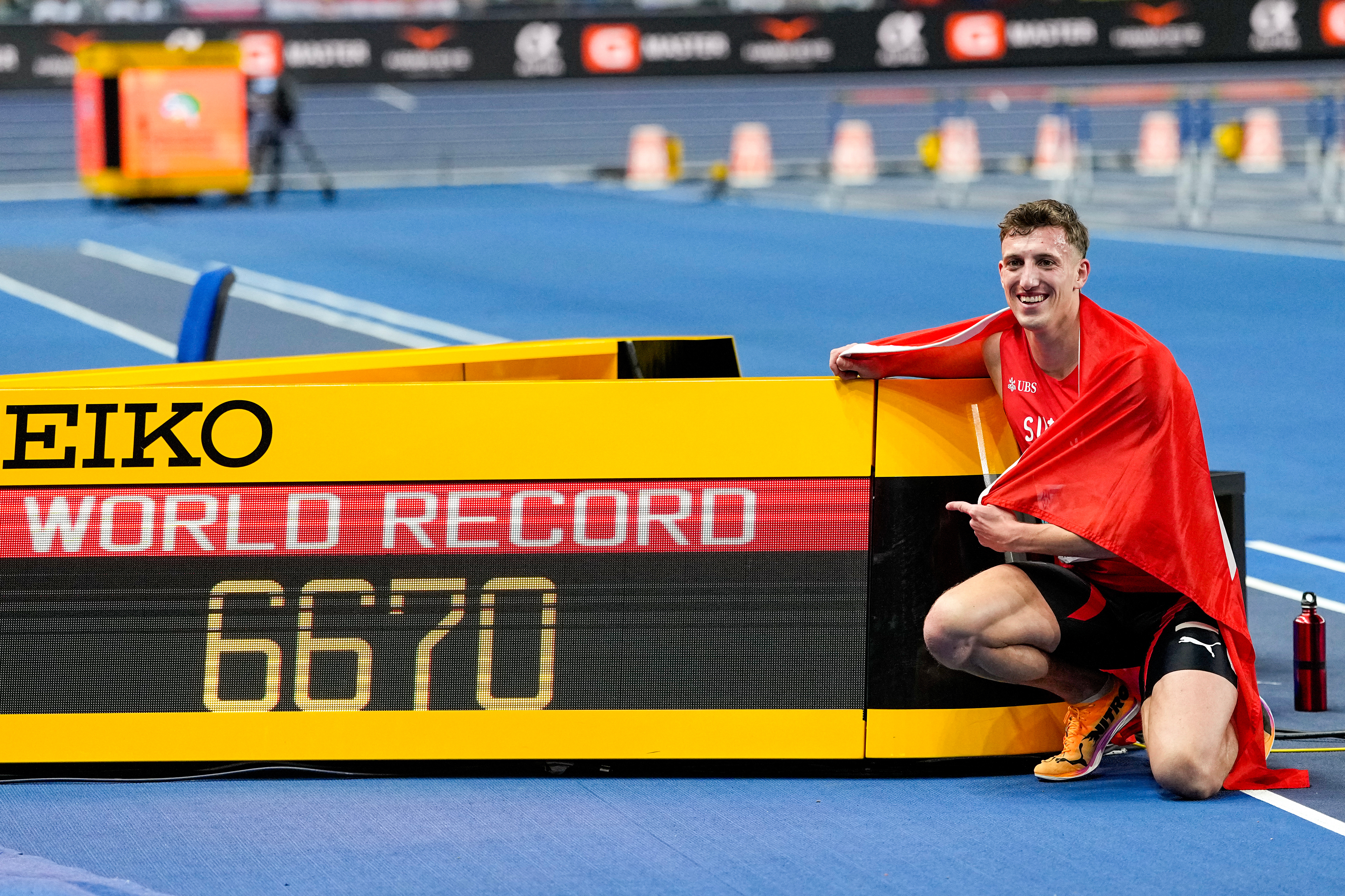 Oboren svetski rekord star 12 godina, pomerene granice atletike dok smo slavili nastup Ivane Španović