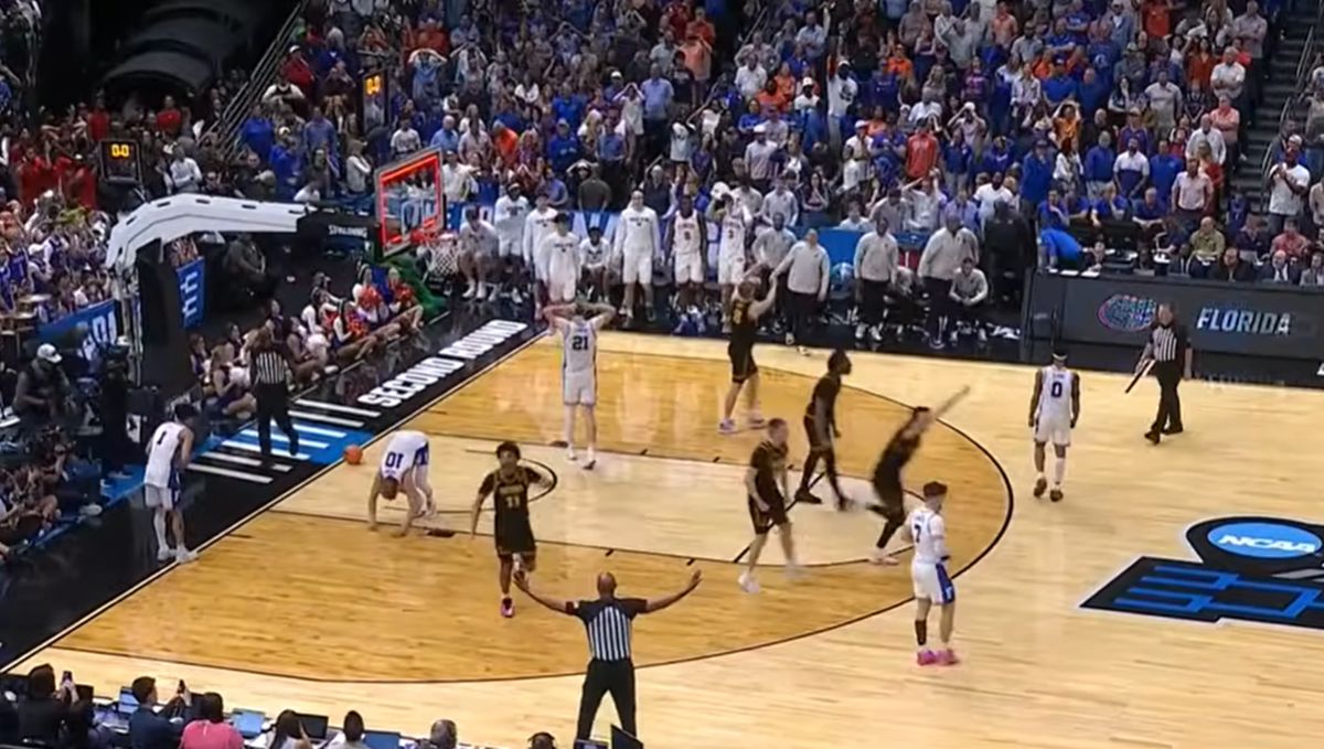 Bivši igrač Partizana doživeo šok na klupi, aktuelni NCAA šampion ispao na četiri sekunde do kraja