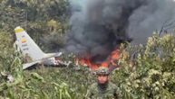 Avion pun vojnika nestao u buktinji: Srušio se čim je poleteo, snimci sa mesta nesreće su potresni!