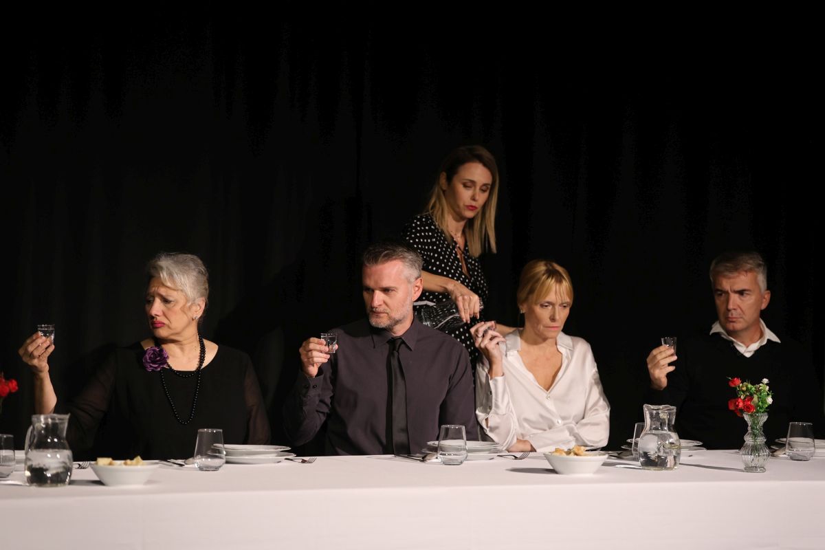 HUMANOST ŽIVI NA DORĆOLU: Predstave "Zajedno" i "Crveni šešir" za kraj marta