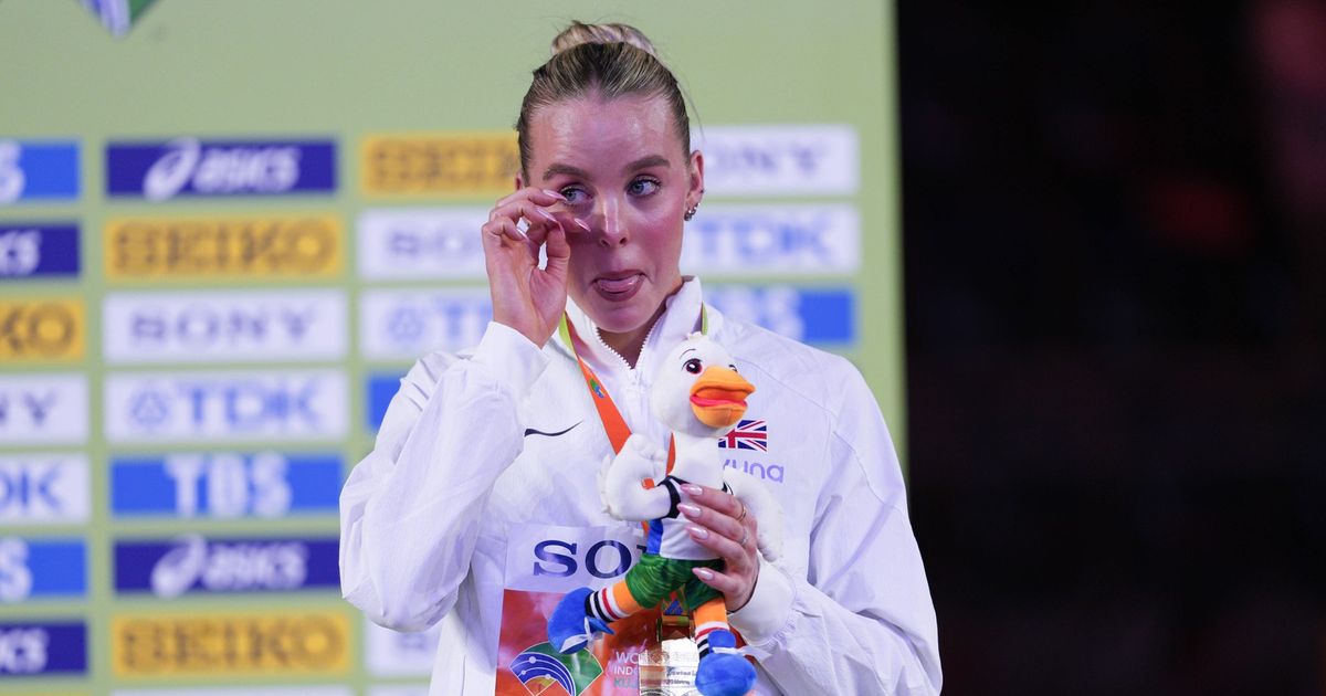 Big blunder at the World Championships, one of the most beautiful athletes in the world won gold, was shocked when she saw the medal