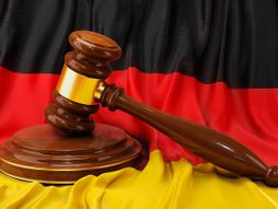 nemacka zastava, cekic, sud