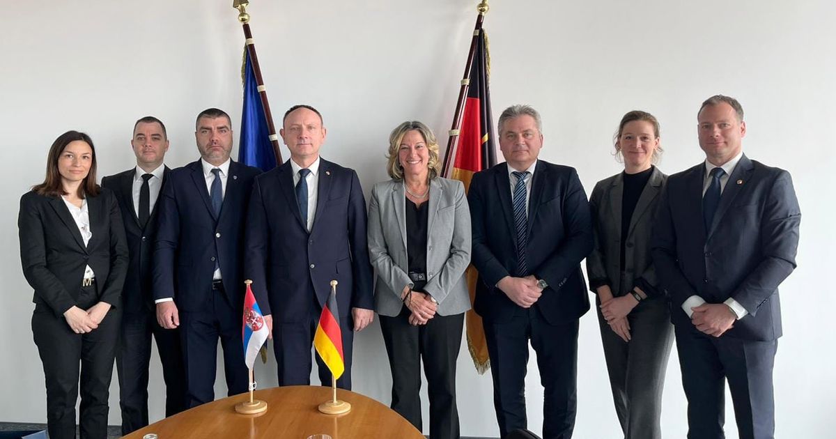 ISTORIJSKI USPEH SRPSKE POLICIJE: MUP prvi put preuzima lidersku ulogu u evropskom projektu EMPACT