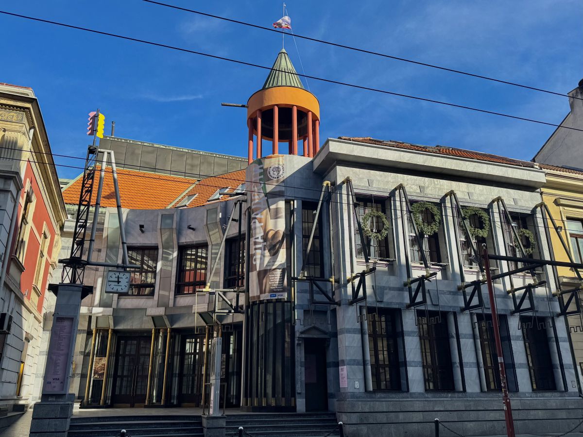 Dan i noć u pozorištu - Obilazak i upoznavanje sa Pozorištem Atelje 212