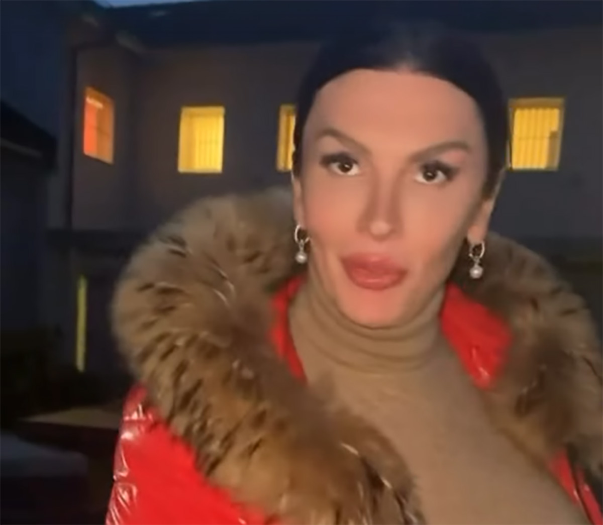 Naša transrodna pevačica pokazala pritvor u kom je provela više od 7 meseci: "Bila sam iza ovih rešetaka!"