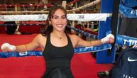 Izašla na merenje u provokativnom donjem vešu, pa protivnicu nokautom poslala u komu