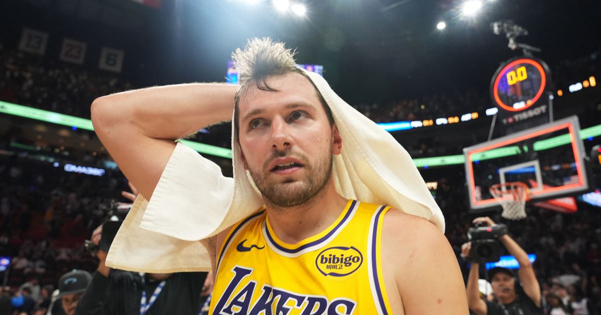 Luka Dončić neće igrati dosta dugo zbog povrede, stigle najteže moguće vesti za Lejkerse!