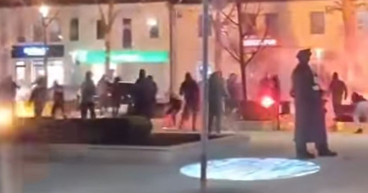 Grobari caused chaos during Partizan's match! Mass fan brawl, injuries reported