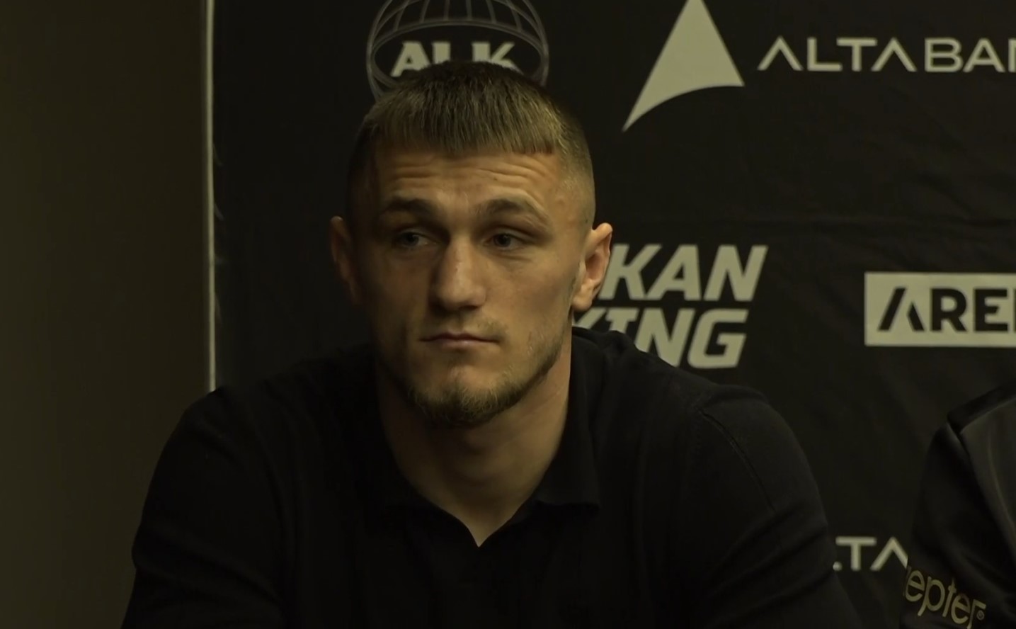 Srpski Tajson odgovorio na prozivke Miloša Janičića: "Priželjkujem meč sa njim, odabrao je stranu..."