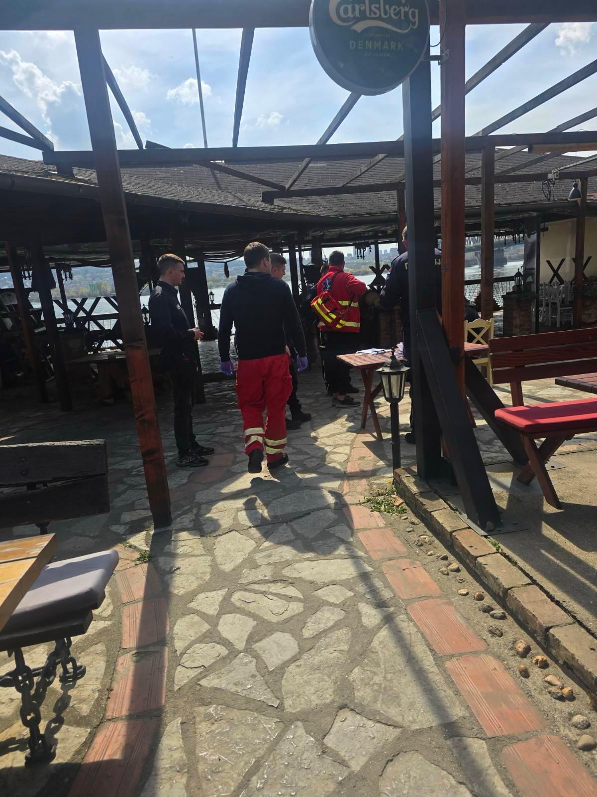 Pancevo Bridge is once again scene of dramatic event: Renato Grbic rescues 35th person from Danube in Belgrade