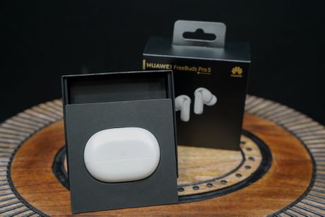 Huawei FreeBuds Pro 5