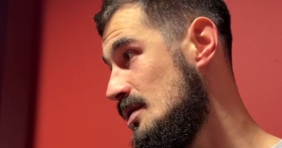 Nikola Kalinić was surprised by a question after the victory over Baskonia: 'I don't know what to tell you?'