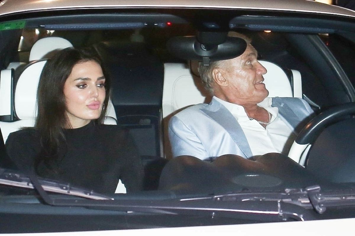 "Deda i unuka u braku": Glumac koji je jednim pogledom zavodio svaku ženu sada ljubi 38 godina mlađu