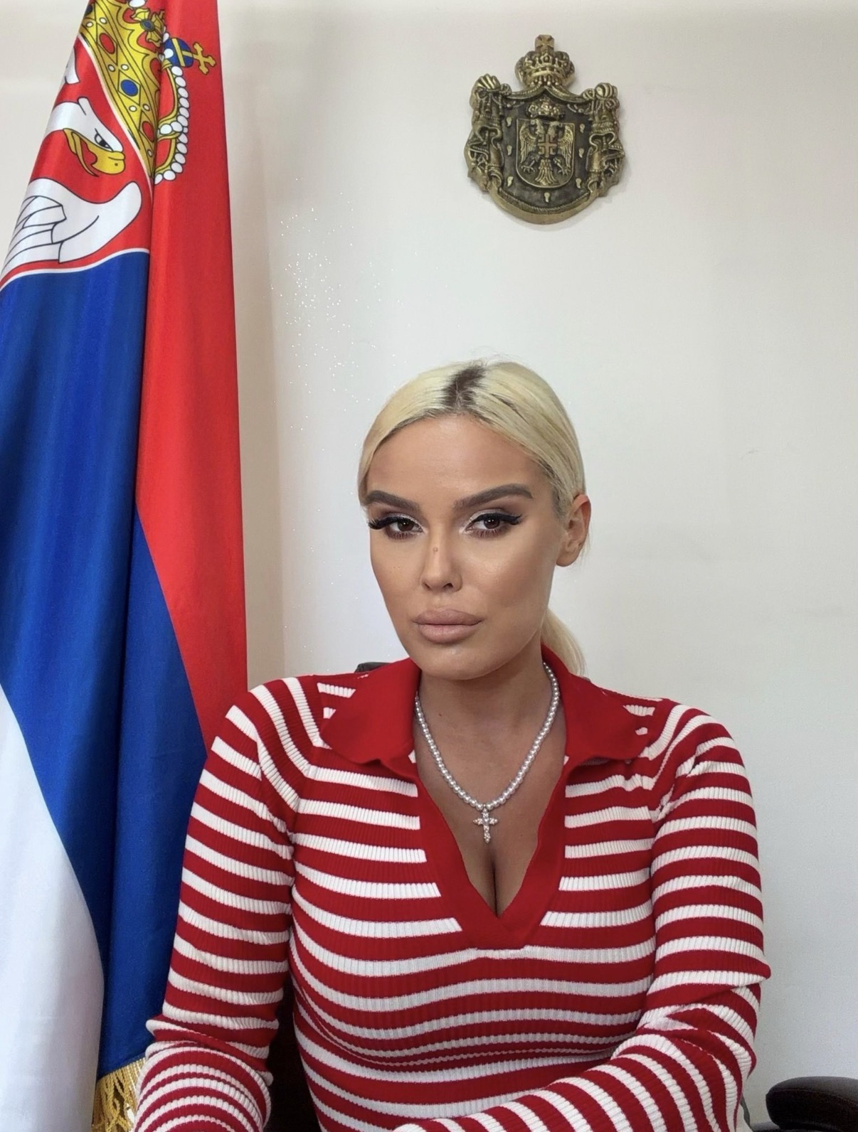 “Koliko ste puta do pre 10 godina bili na letovanju?” Ana Grozdanović ima važnu poruku, podržala Vučića