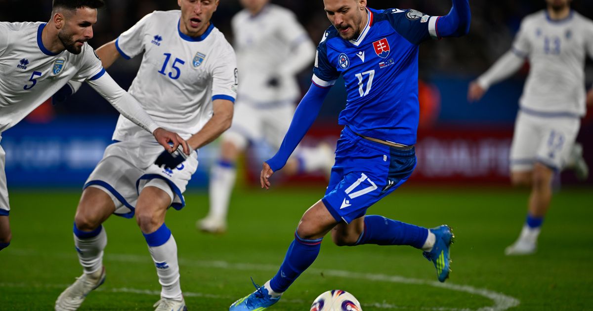 Kurti spremio kofer pun para za fudbalere tzv. Kosova zbog plasmana u finale baraža