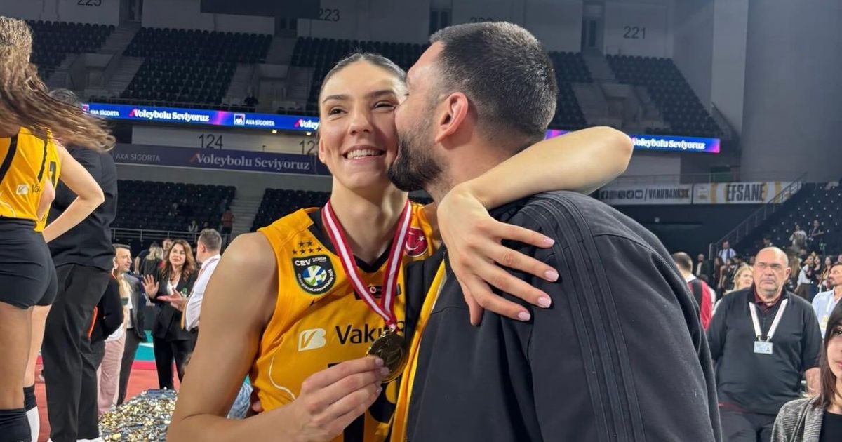 Tijana Bošković Celebrates New Trophy in Her Boyfriend's Arms: Here's Who Captured the Heart of the World's Best Volleyball Player