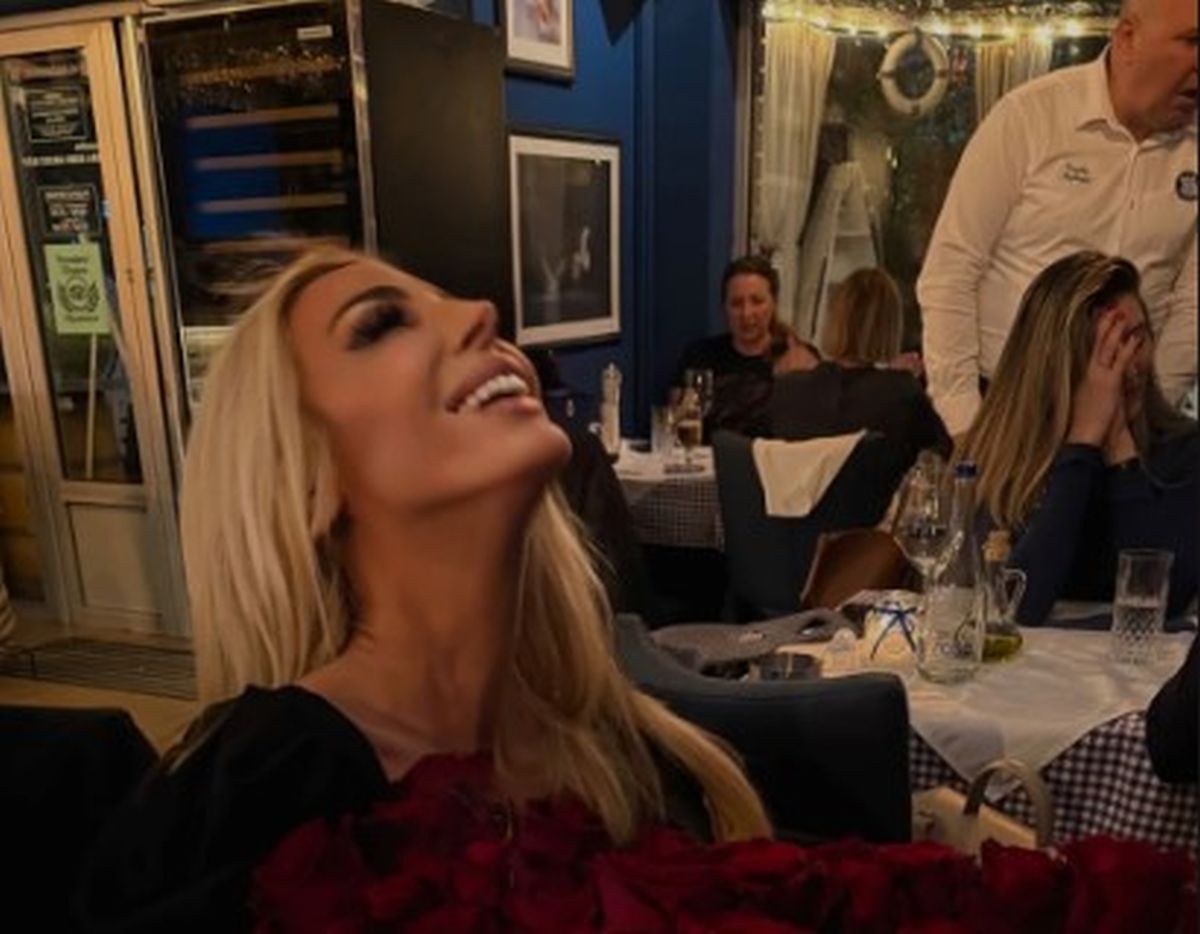 Bojana Lazić dobila nestvaran poklon od biznismena iz Novog Sada: U restoran je stiglo iznenađenje