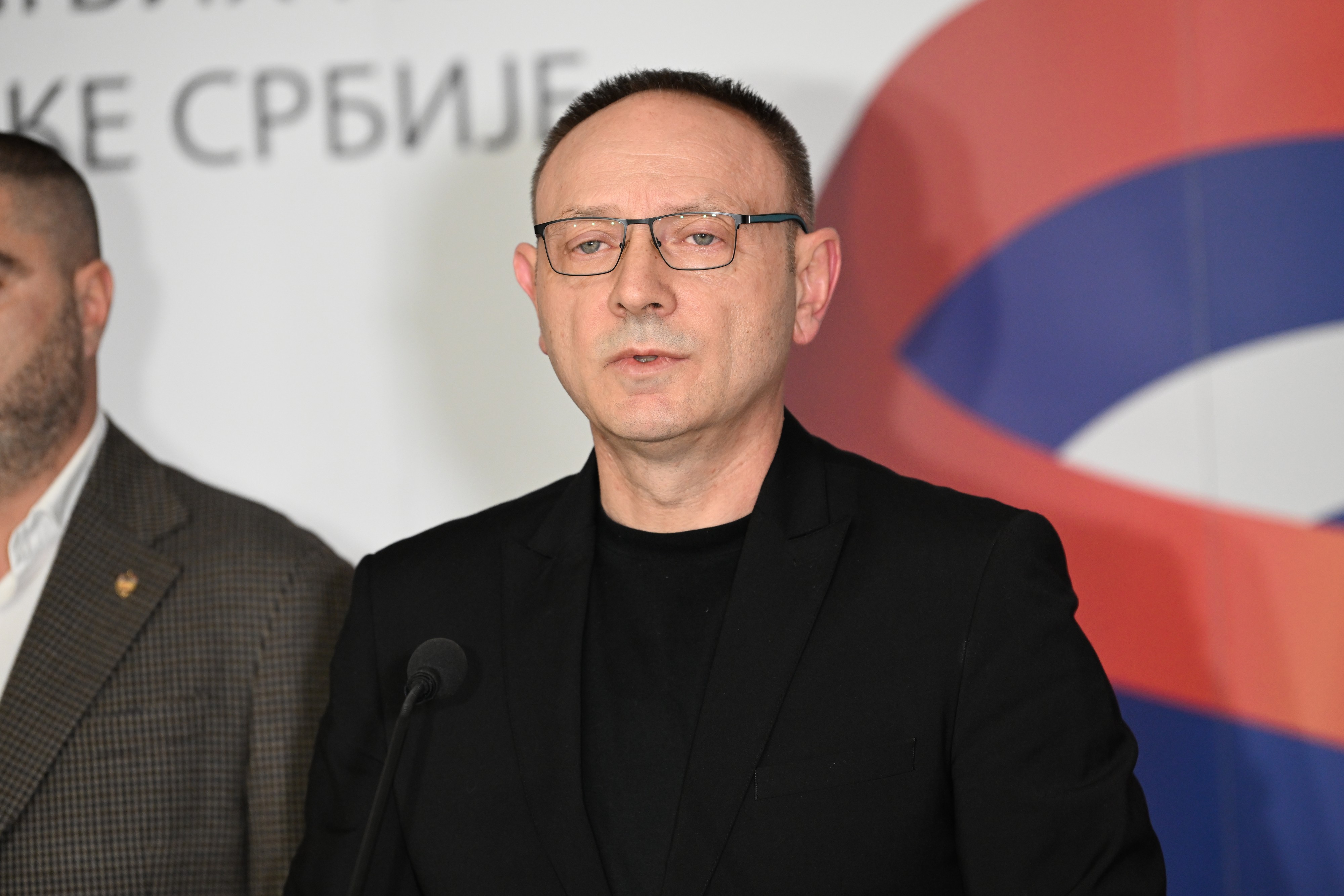 Vasiljević: Pretres Rektorata još u toku, pronađen veliki broj predmeta