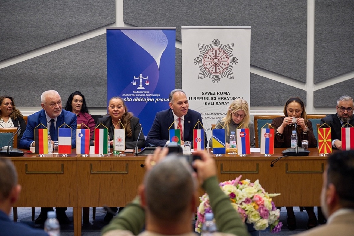 "Tragovima romske kulture - zaslužni među nama": Poziv KALI SARA da se dopuni publikacija