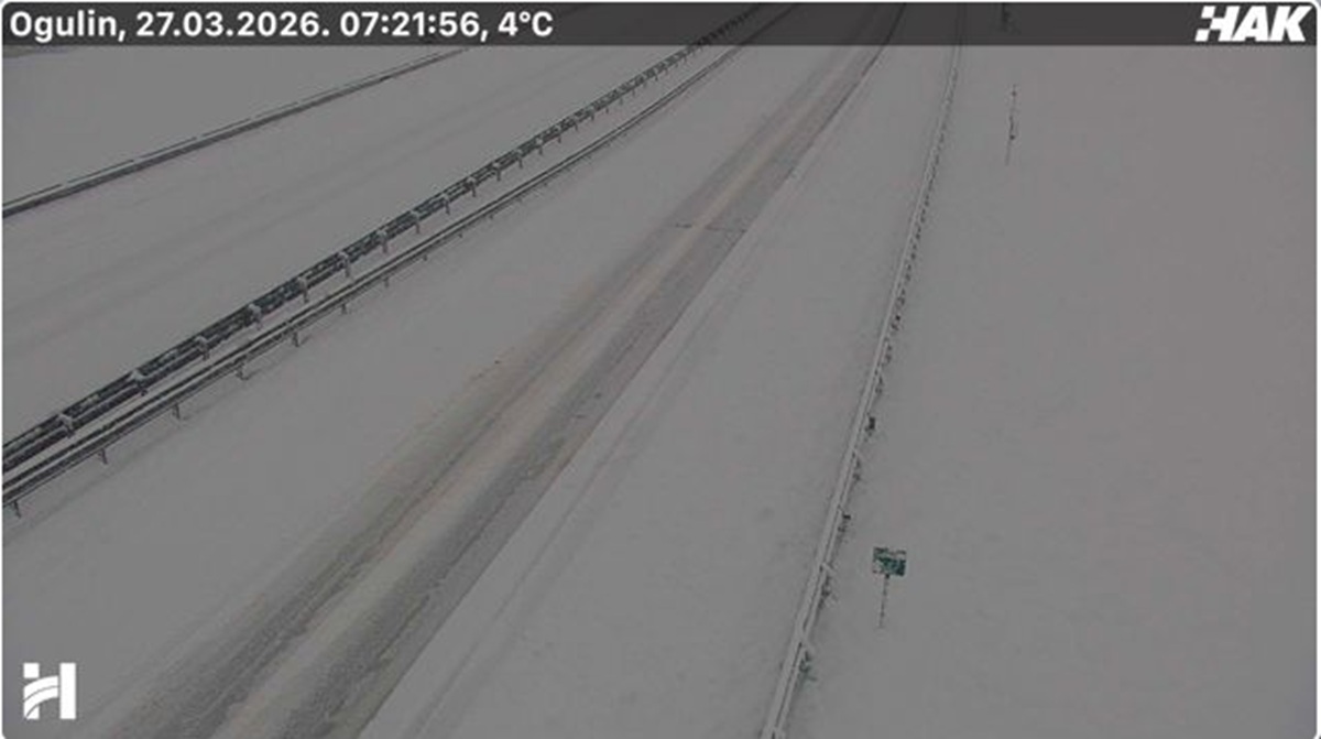 Sneg i kiša paralisali Hrvatsku: Obustavljena nastava u školama, delovi auto-puta zatvoreni, vetar čupa stabla