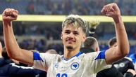Reprezentativac BiH potpisao za crno-bele, pa izabrao broj koji je nosila legenda