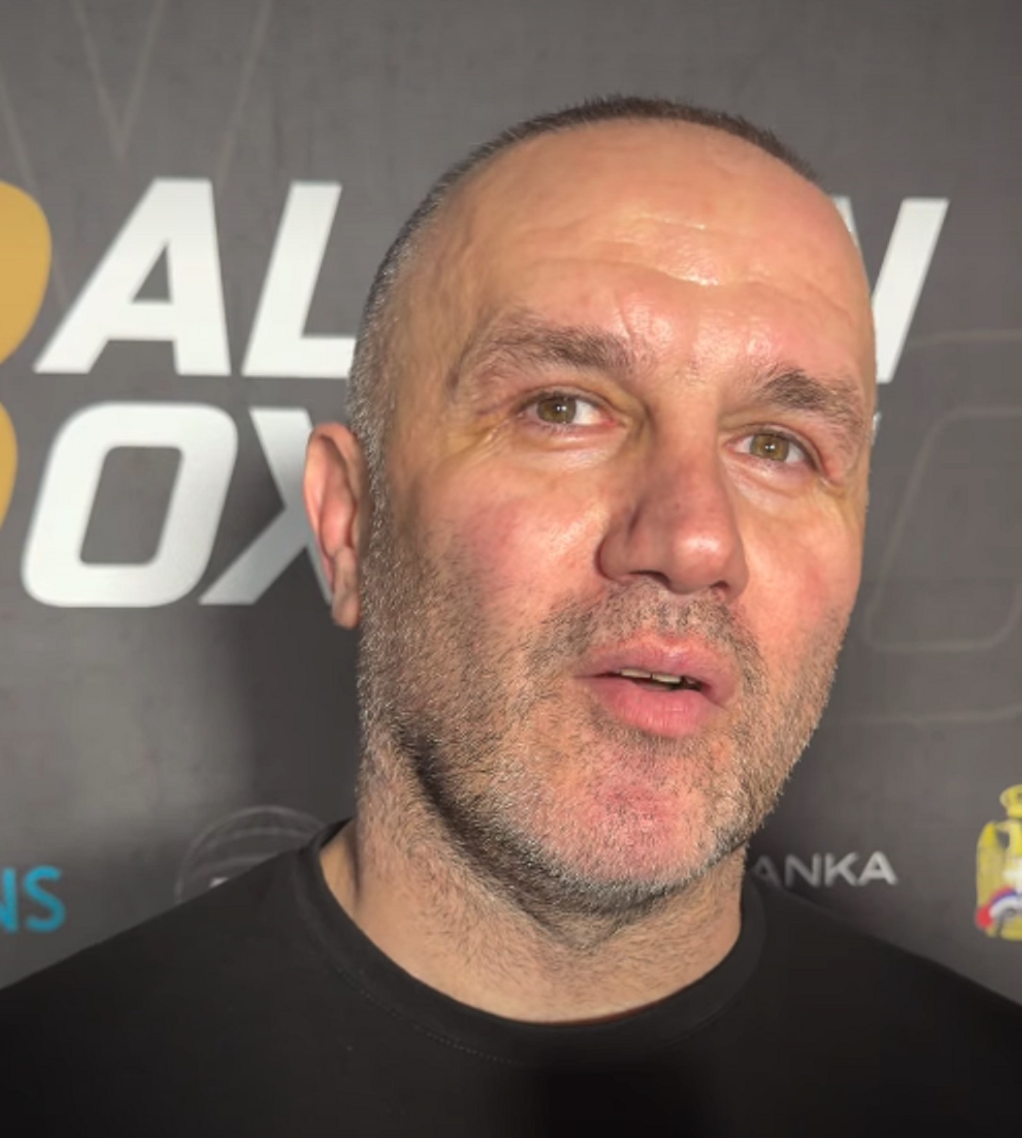 Legenda boksa poslala narodima na Balkanu poruku za sva vremena posle pobede svog sina: "Da živimo..."