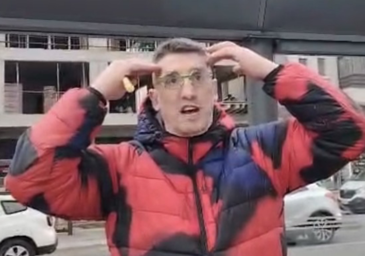 Kristijan Golubović urla na sahrani Stele Savić! Obratila mu se ova žena, on odmah zapenio: "Praviš probleme!"