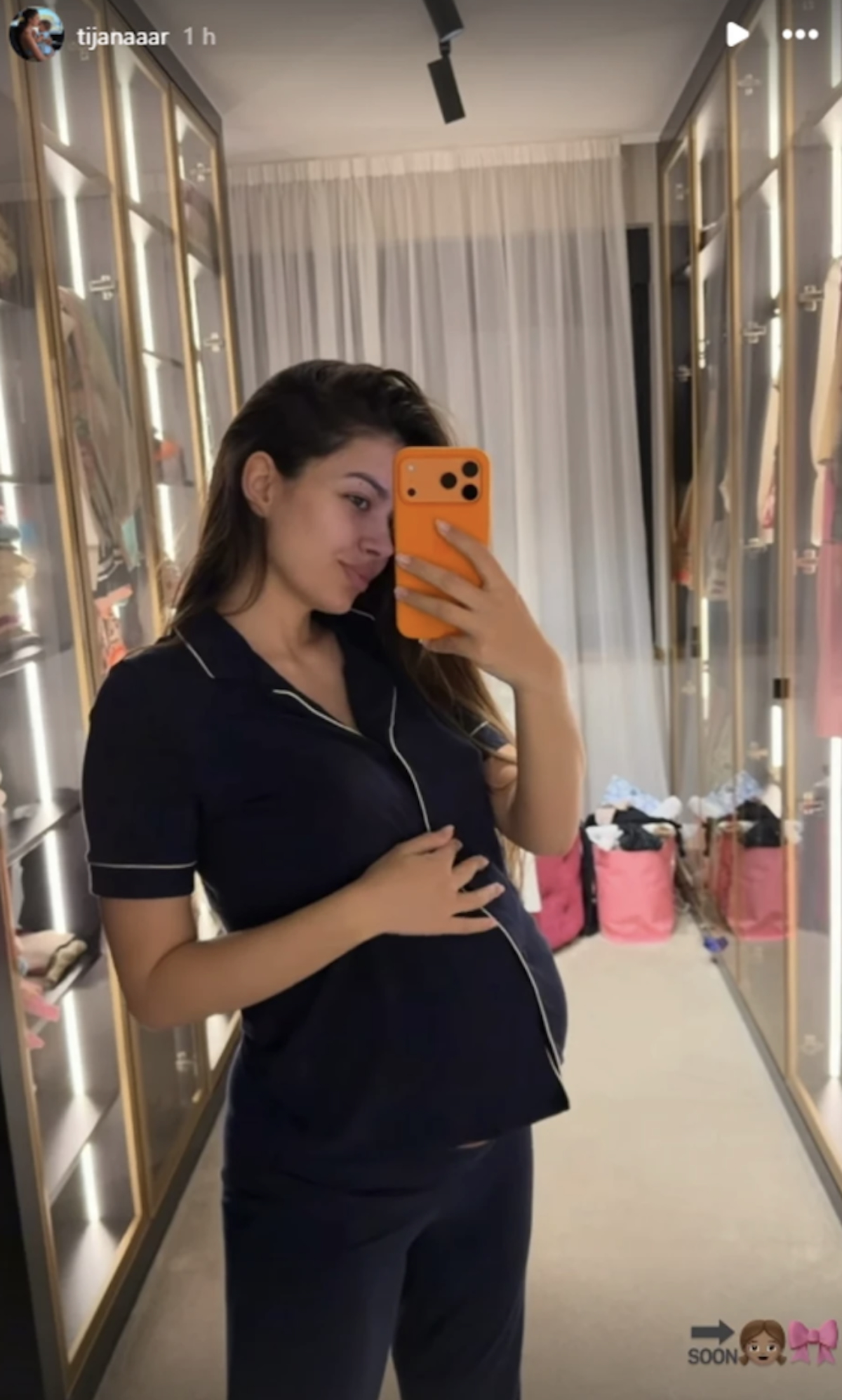 Trudna Đokovićeva bivša snajka: Atraktivna brineta bila u vezi sa Đorđem 6 godina, a razišli se zbog...