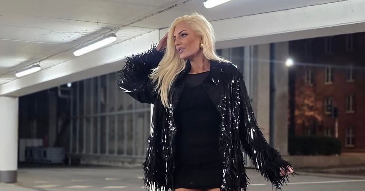Goga lost 14kg, now posted photos in a miniskirt and comments are pouring in! Divorcing a singer and looks better than ever