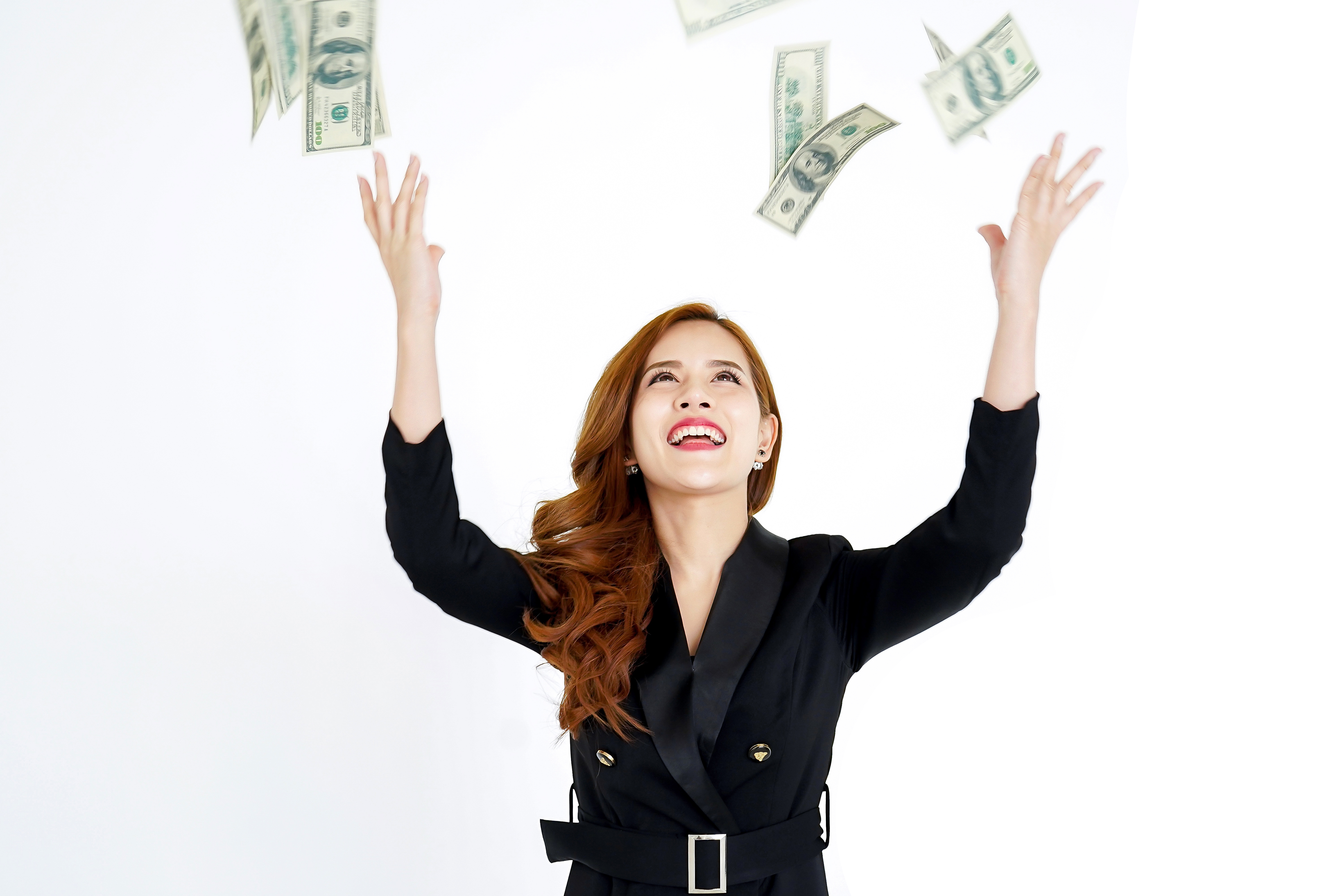 3 horoskopska znaka koja privlače veliki novac u aprilu: Čak 7 planeta se spaja da im donese uspeh